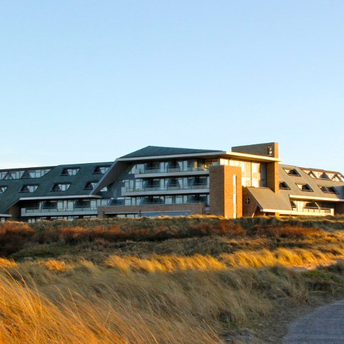 TravelBird - Strandhotel Terschelling