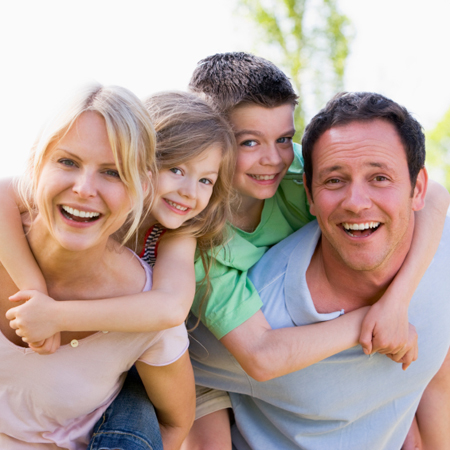TravelBird - Vakantieplezier voor de hele familie in Limburg vanaf €29,- per vierpersoonsbungalow! TravelBird - Vakantieplezier voor de hele familie in Limburg vanaf €29,- per vierpersoonsbungalow!