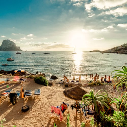 TravelBird - We're going to Ibiza!