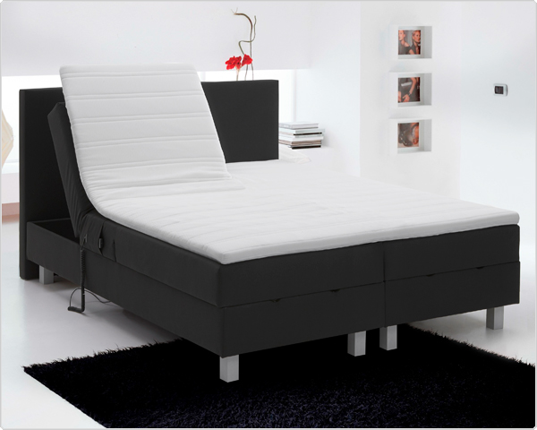 Waat? - Elektrisch verstelbare boxspring in 3 maten Waat? - Elektrisch verstelbare boxspring in 3 maten