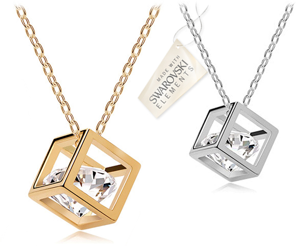Waat? - Swarovski elements cube ketting Waat? - Swarovski elements cube ketting