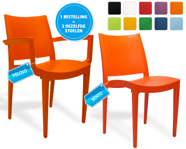 Waat? - Twee stuks kleurrijke stoelen Waat? - Twee stuks kleurrijke stoelen