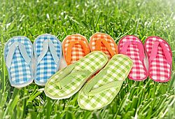 Waat? - Vrolijke slippers (set van 2 paar) Waat? - Vrolijke slippers (set van 2 paar)